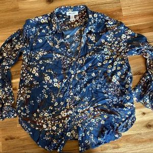 NINE WEST floral button down long sleeve shirt size M
